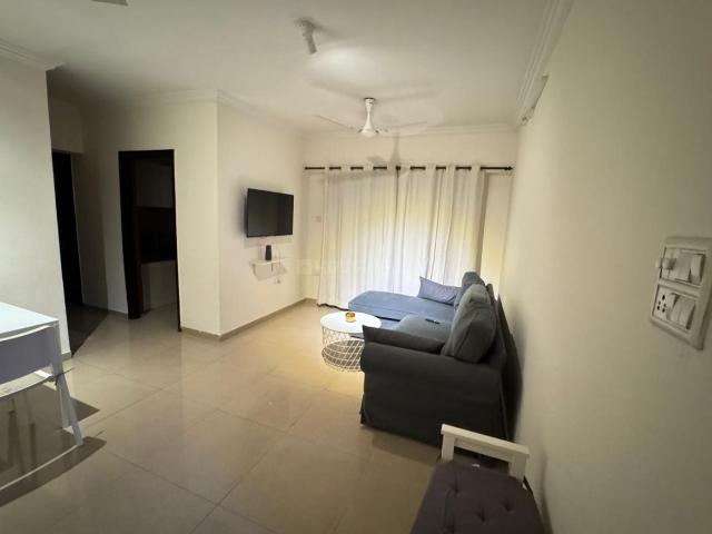 2 BHK Apartment in Malad West for resale Mumbai. The reference number is 20393541