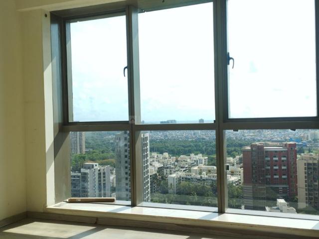 2 BHK Apartment in Malad West for resale Mumbai. The reference number is 20309280