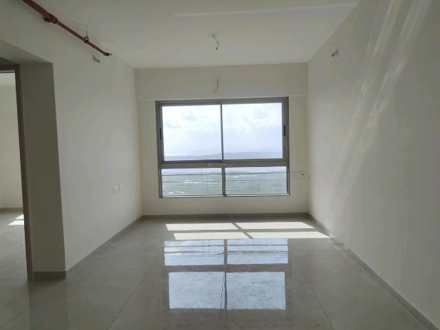 2 BHK Apartment in Malad West for resale Mumbai. The reference number is 20482260