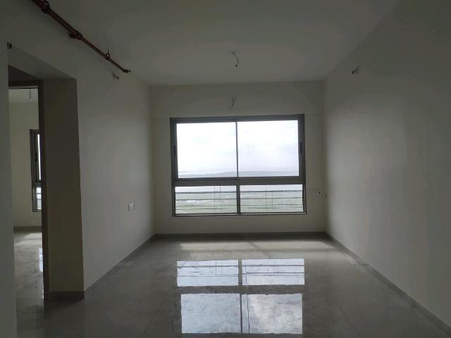 2 BHK Apartment in Malad West for resale Mumbai. The reference number is 20483575