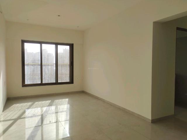 2 BHK Apartment in Malad West for resale Mumbai. The reference number is 20484551