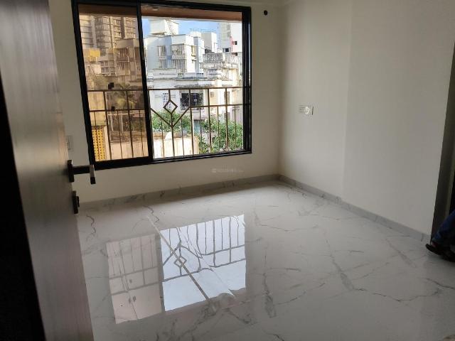 2 BHK Apartment in Malad West for resale Mumbai. The reference number is 20484862