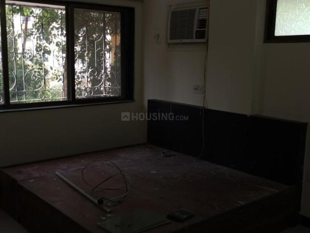 2 BHK Apartment in Malad West for resale Mumbai. The reference number is 20492259