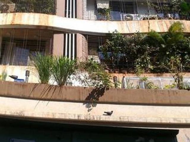 2 BHK Apartment in Malad West for resale Mumbai. The reference number is 20499828