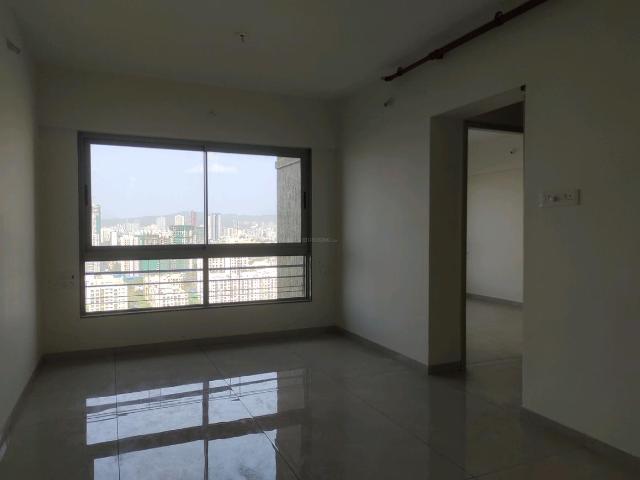 2 BHK Apartment in Malad West for resale Mumbai. The reference number is 20408101