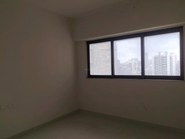 2 BHK Apartment in Malad West for resale Mumbai. The reference number is 20586464