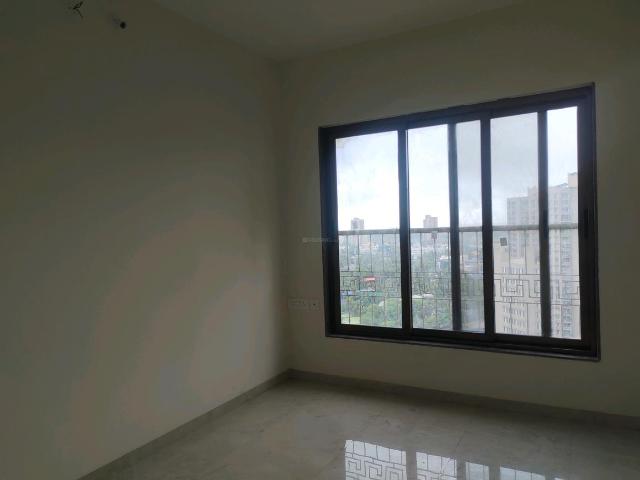 2 BHK Apartment in Malad West for resale Mumbai. The reference number is 20589027