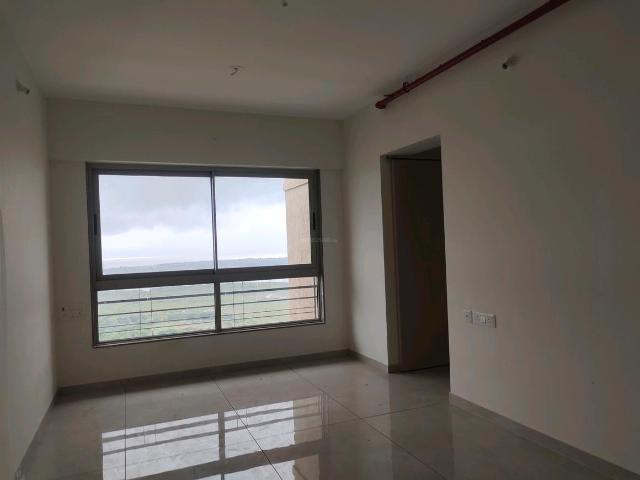 2 BHK Apartment in Malad West for resale Mumbai. The reference number is 20589136