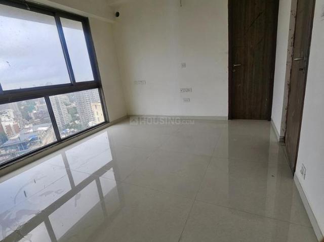 2 BHK Apartment in Malad West for resale Mumbai. The reference number is 20590588