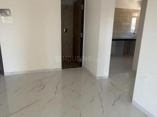 2 BHK Apartment in Malad West for resale Mumbai. The reference number is 20528749