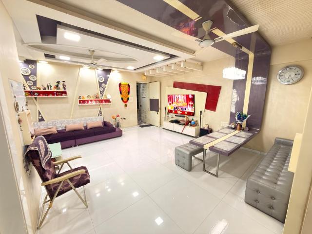 2 BHK Apartment in Malad West for resale Mumbai. The reference number is 20530809