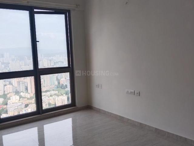 2 BHK Apartment in Malad West for resale Mumbai. The reference number is 20648368