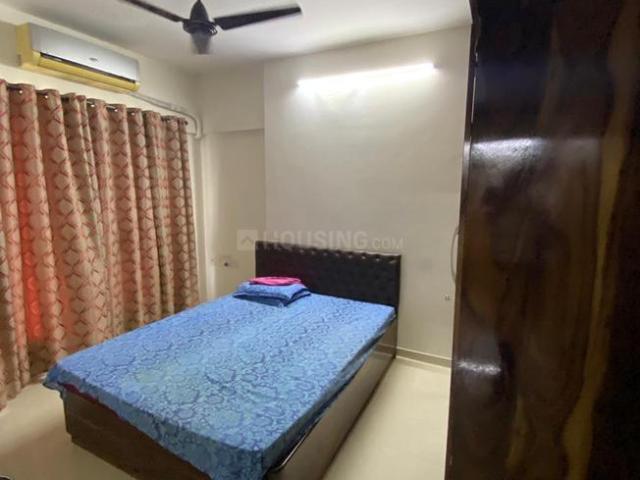 2 BHK Apartment in Malad West for resale Mumbai. The reference number is 20680265
