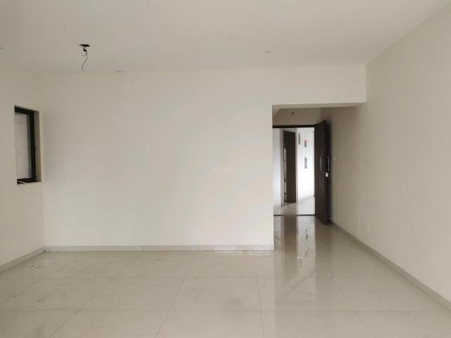 2 BHK Apartment in Malad West for resale Mumbai. The reference number is 20602374