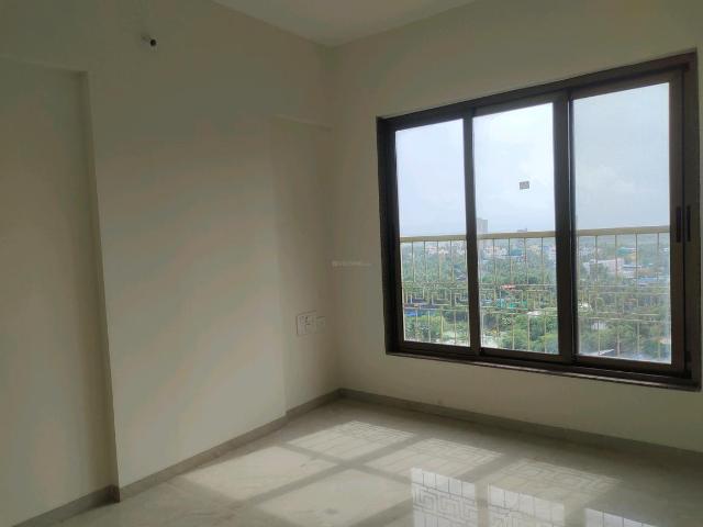 2 BHK Apartment in Malad West for resale Mumbai. The reference number is 20604946