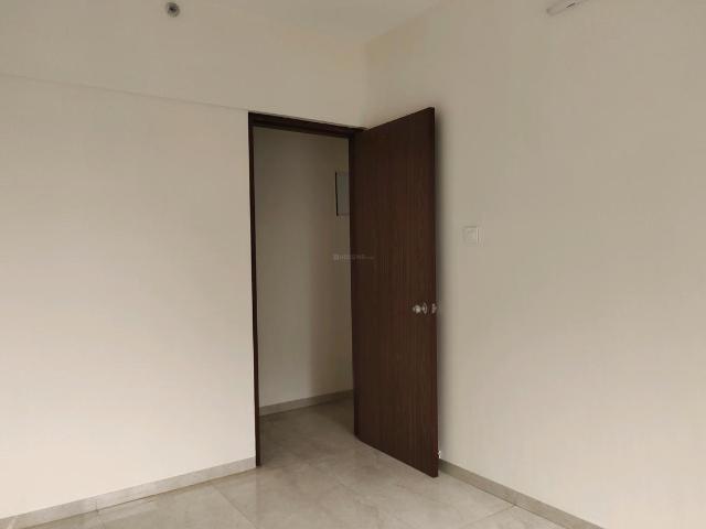 2 BHK Apartment in Malad West for resale Mumbai. The reference number is 20604981