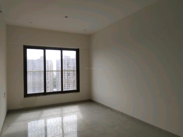 2 BHK Apartment in Malad West for resale Mumbai. The reference number is 20605002