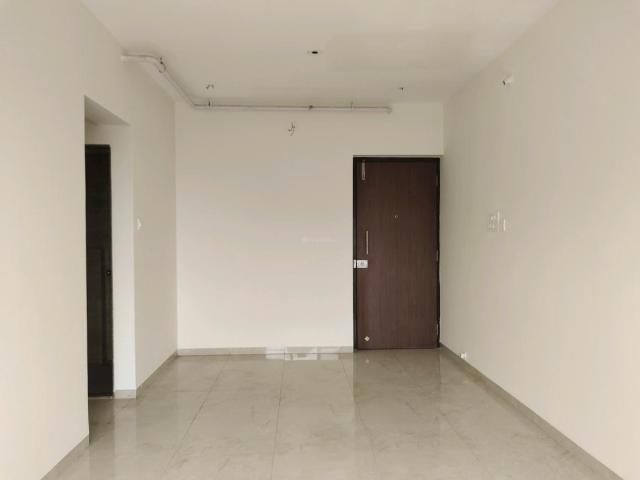 2 BHK Apartment in Malad West for resale Mumbai. The reference number is 20605135