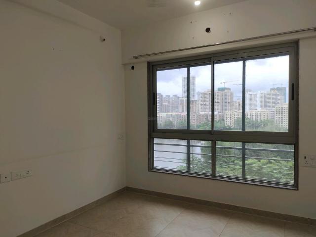 2 BHK Apartment in Malad West for resale Mumbai. The reference number is 20607483