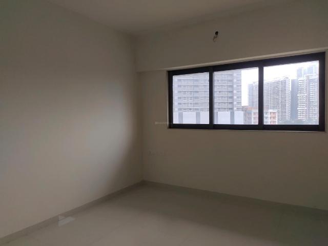 2 BHK Apartment in Malad West for resale Mumbai. The reference number is 20611955