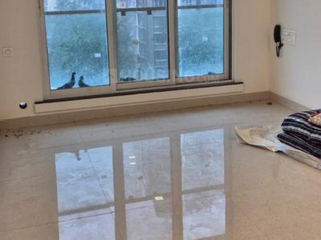 2 BHK Apartment in Malad West for resale Mumbai. The reference number is 20621801