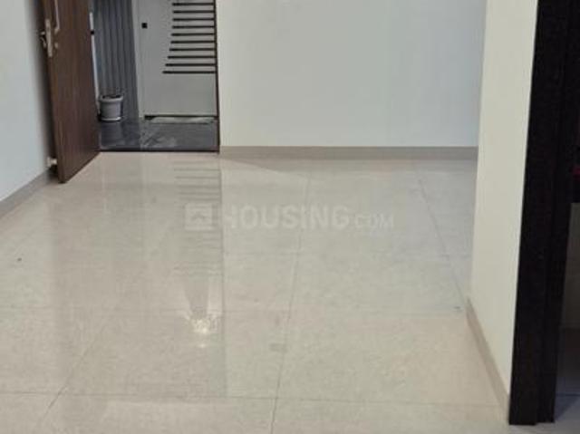 2 BHK Apartment in Malad West for resale Mumbai. The reference number is 20622978