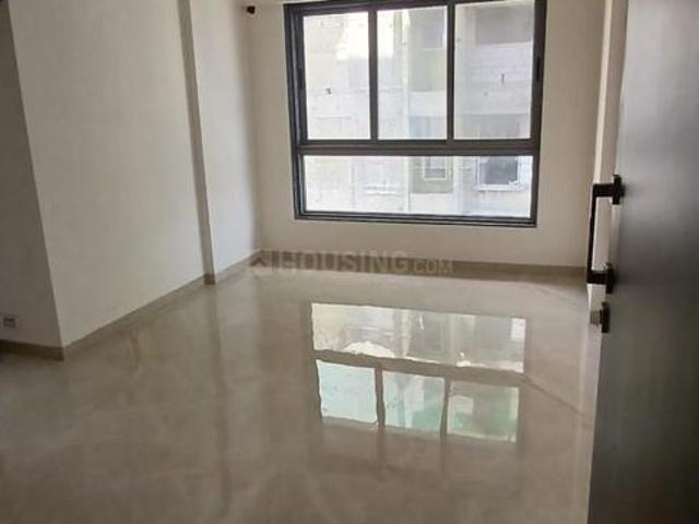 2 BHK Apartment in Malad West for resale Mumbai. The reference number is 20637722