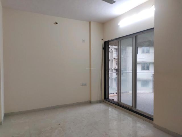 2 BHK Apartment in Malad West for resale Mumbai. The reference number is 20745224