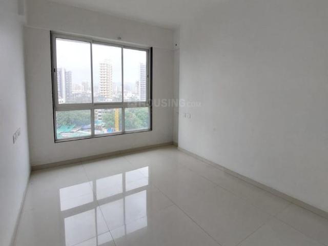 2 BHK Apartment in Malad West for resale Mumbai. The reference number is 20755231