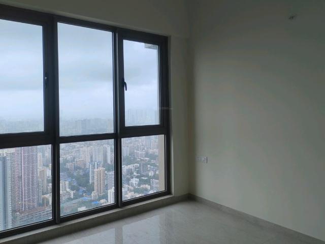 2 BHK Apartment in Malad West for resale Mumbai. The reference number is 20773215