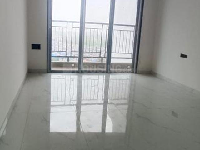 2 BHK Apartment in Malad West for resale Mumbai. The reference number is 20702538