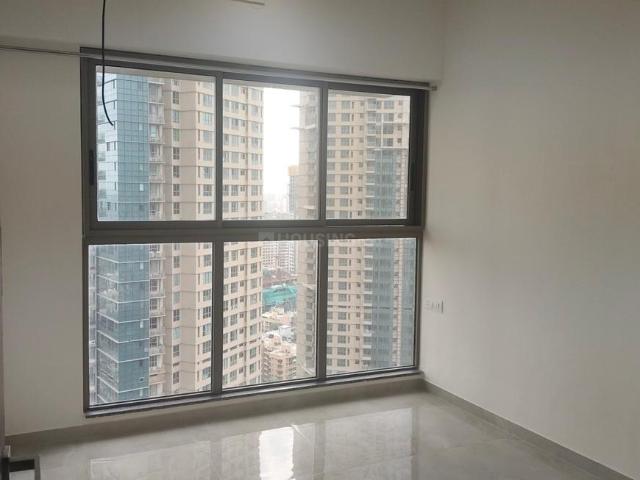 2 BHK Apartment in Malad West for resale Mumbai. The reference number is 20709330