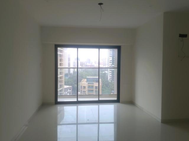 2 BHK Apartment in Malad West for resale Mumbai. The reference number is 20723641