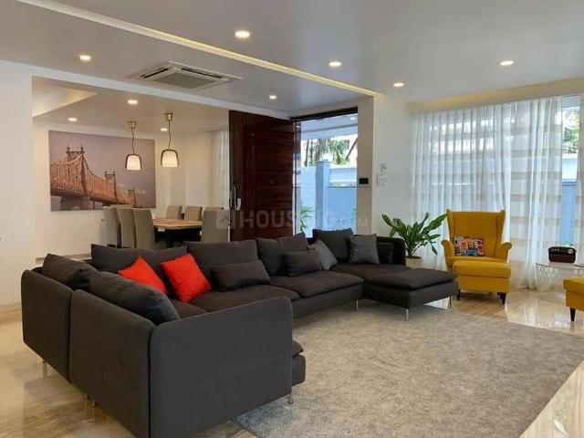 2 BHK Apartment in Malad West for resale Mumbai. The reference number is 20843746