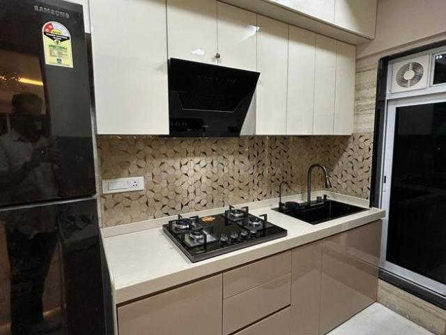 2 BHK Apartment in Malad West for resale Mumbai. The reference number is 20885490