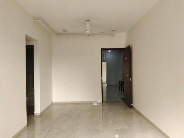 2 BHK Apartment in Malad West for resale Mumbai. The reference number is 20903816