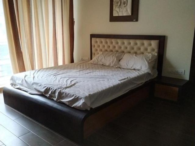 2 BHK Apartment in Malad West for resale Mumbai. The reference number is 3532790