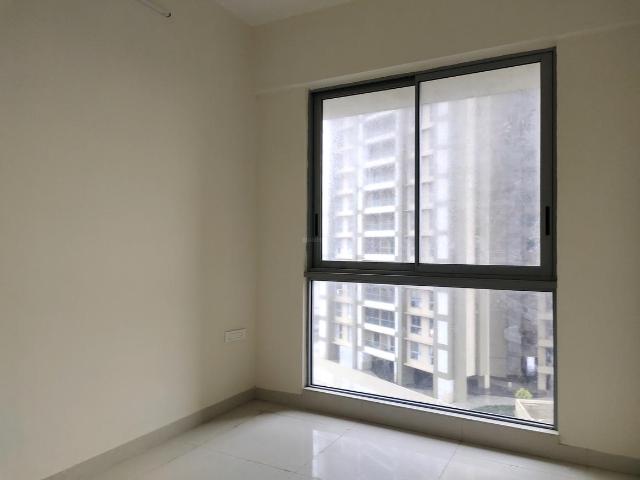 2 BHK Apartment in Malad West for resale Mumbai. The reference number is 18092837