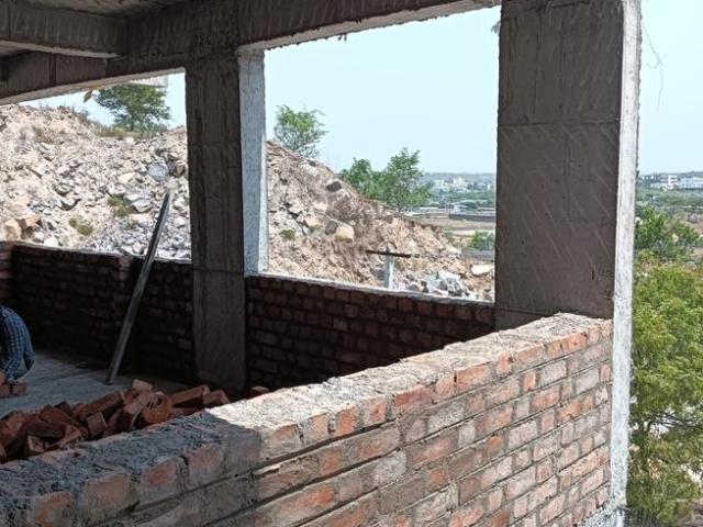 2 BHK Apartment in Mallampet for resale Sangareddy. The reference number is 20408646