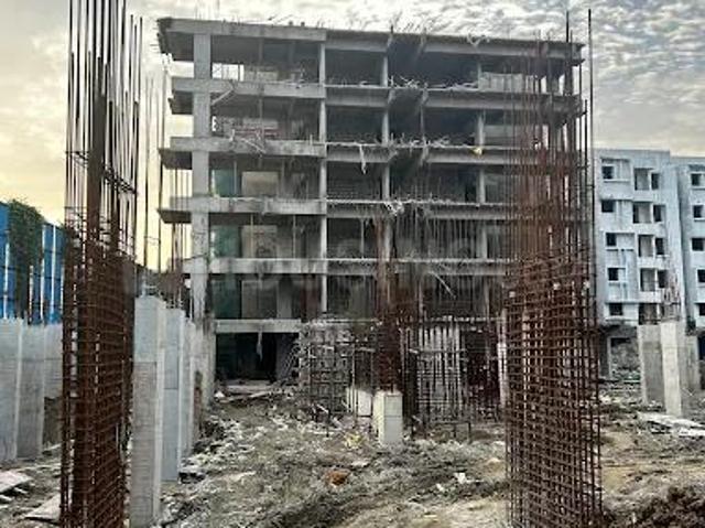2 BHK Apartment in Manapakkam for resale Chennai. The reference number is 19197242