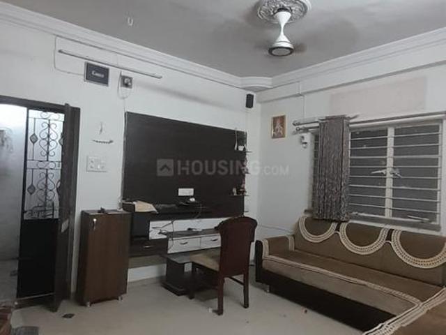 2 BHK Apartment in Maninagar for rent Ahmedabad. The reference number is 20277773