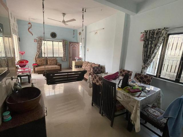2 BHK Apartment in Maninagar for rent Ahmedabad. The reference number is 20785806