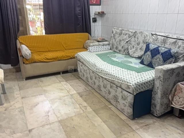 2 BHK Apartment in Maninagar for resale Ahmedabad. The reference number is 19930238