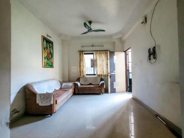 2 BHK Apartment in Maninagar for resale Ahmedabad. The reference number is 11880171