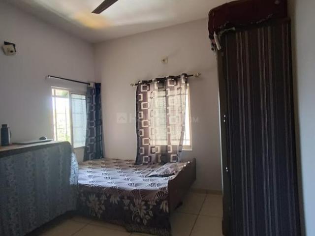 2 BHK Apartment in Maninagar for resale Ahmedabad. The reference number is 20532109
