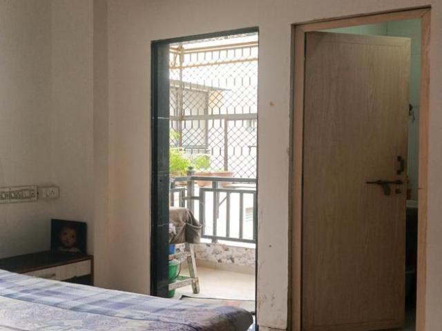 2 BHK Apartment in Maninagar for resale Ahmedabad. The reference number is 20623641