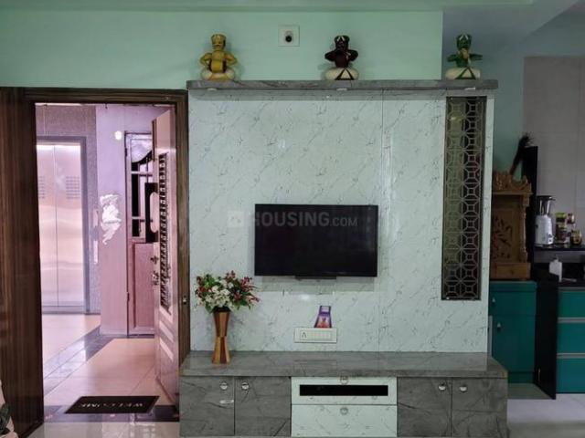 2 BHK Apartment in Maninagar for resale Ahmedabad. The reference number is 20754003