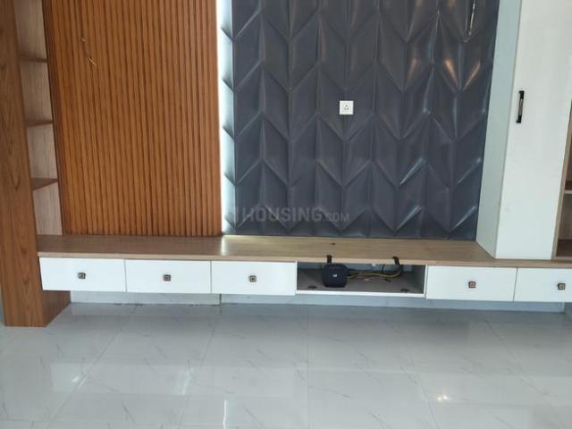 2 BHK Apartment in Manikonda for rent Hyderabad. The reference number is 20381773