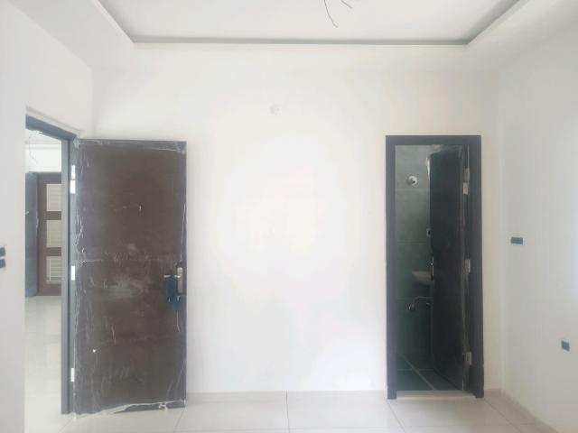 2 BHK Apartment in Manikonda for resale Hyderabad. The reference number is 20754474