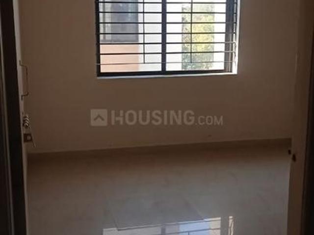 2 BHK Apartment in Manjalpur for rent Vadodara. The reference number is 17137967